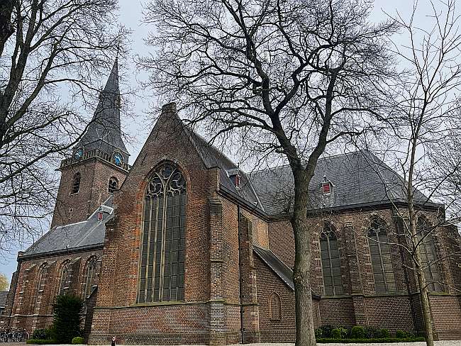 photo Nederlands Hervormde Kerk Harmelen seen from the south architect JC Wentinck restored in 1902 Kloosterweg 52 09112898327039 4 964784364290939 netherlands 20230410