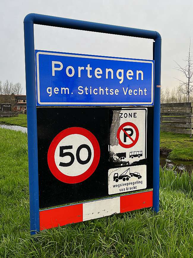 photo built up area sign Portengen municipality Stichtse Vecht 52 15119742944225 4 968881525326068 netherlands 20230410